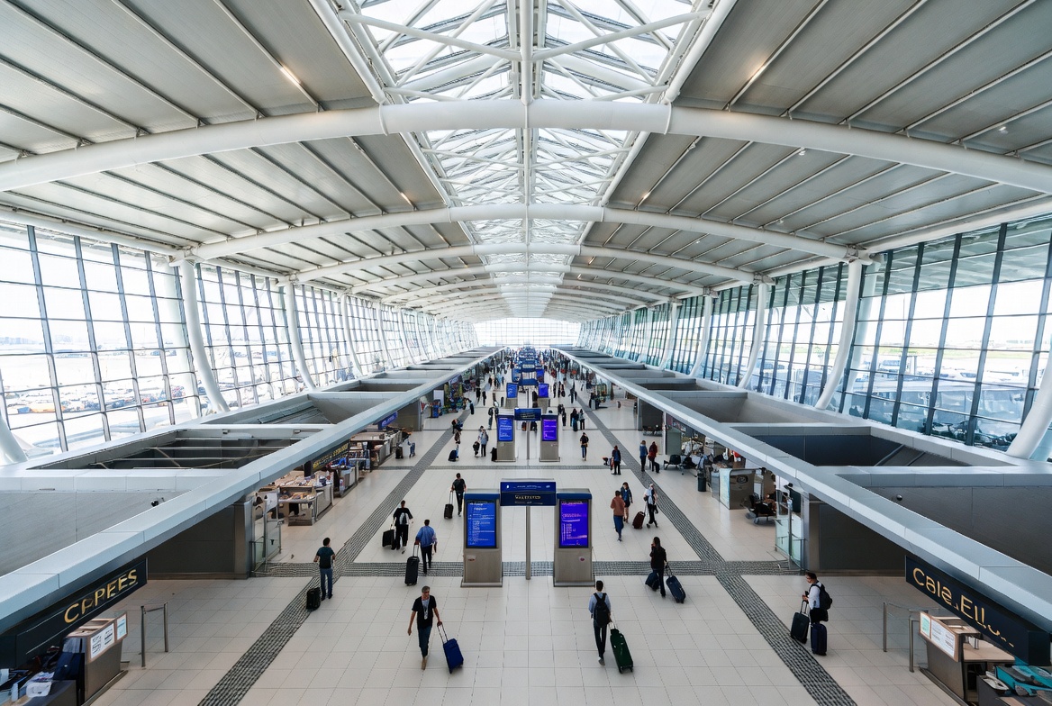 Smart airport terminal